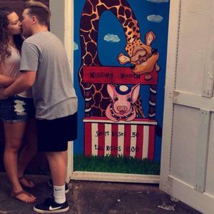 Meet your Posher, Brandon